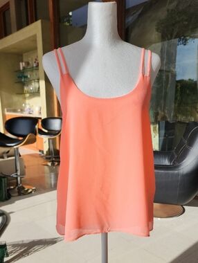 Lilly White Coral Satin Top - Size S